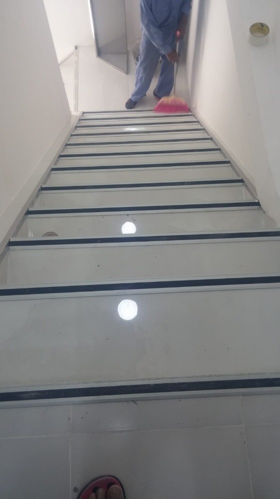 building maintenance service - 5