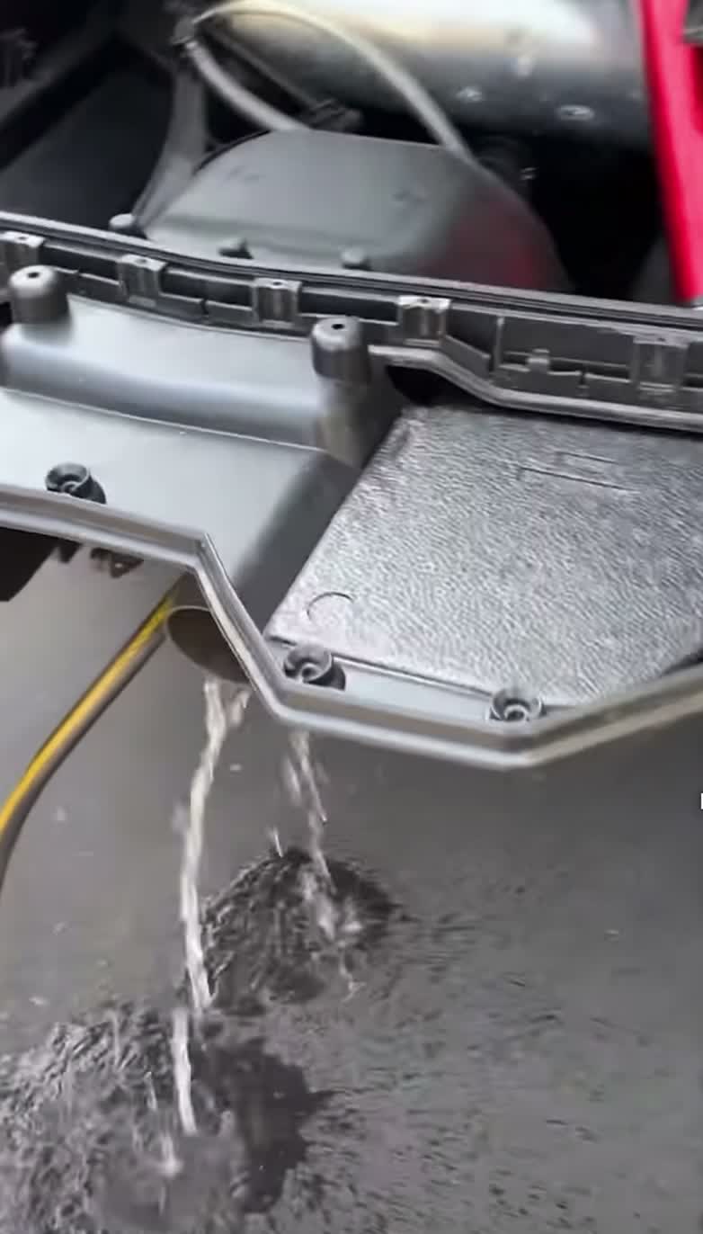 Spark exhaust - 4