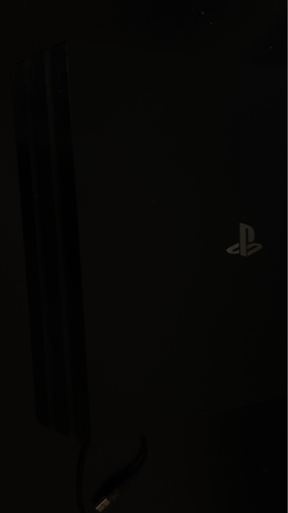 play station pro - 1