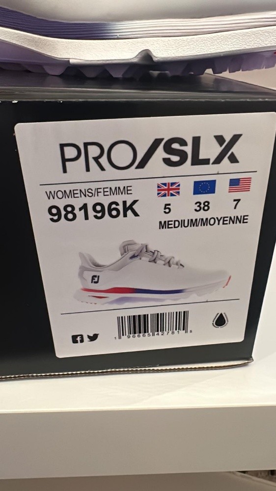 shoe in golf - 3
