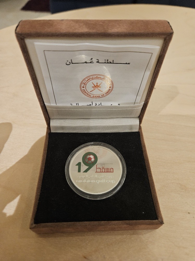 ميداليات ومسكوكات قيمة - 9