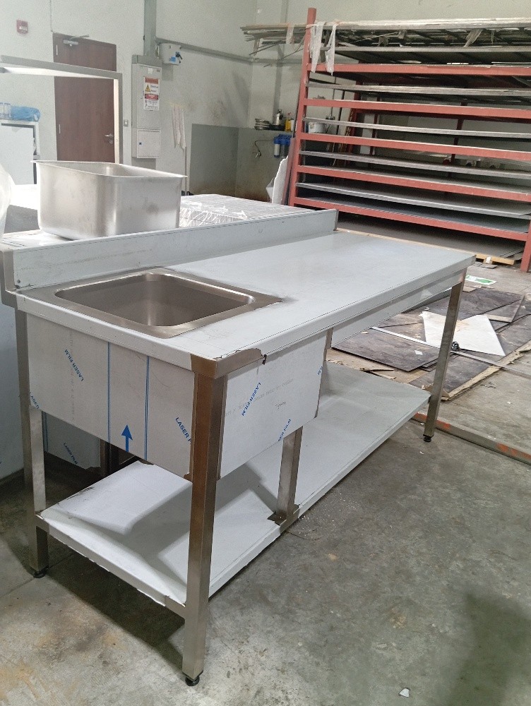 SS 1 Bowl Sink Table - 2