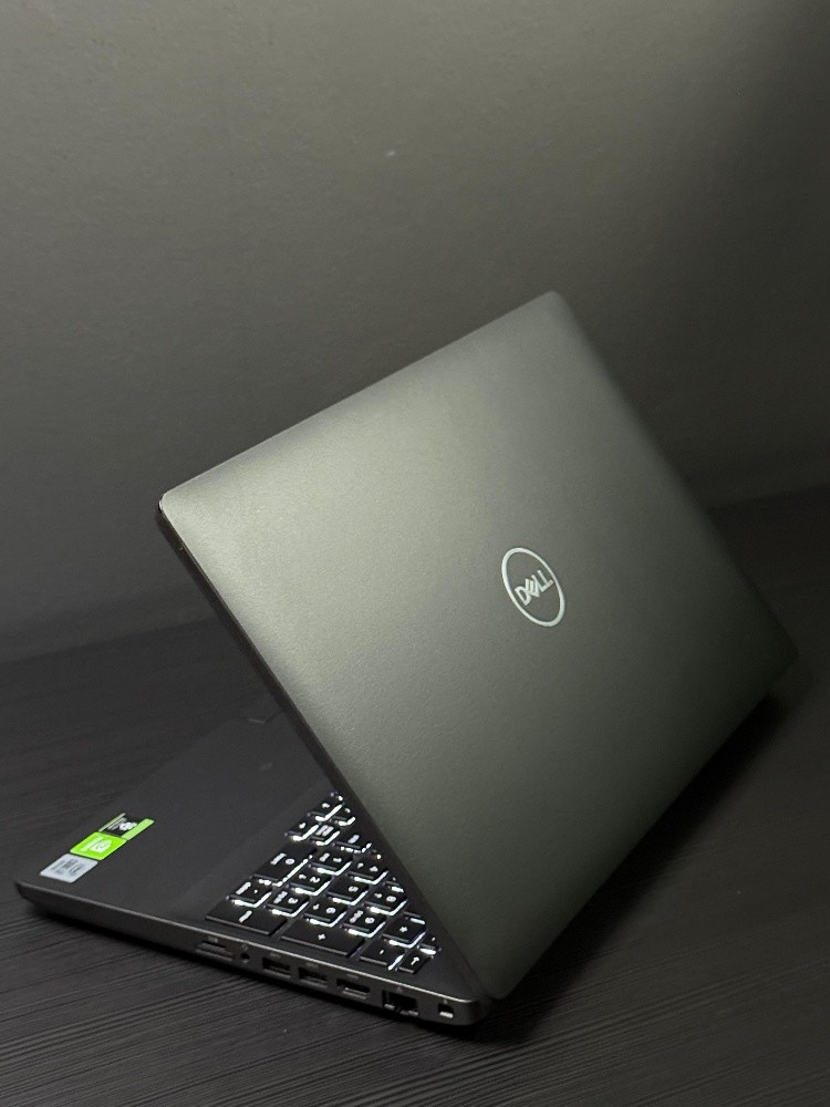 i7 H /ram 16 Nvidia 4GB - 6