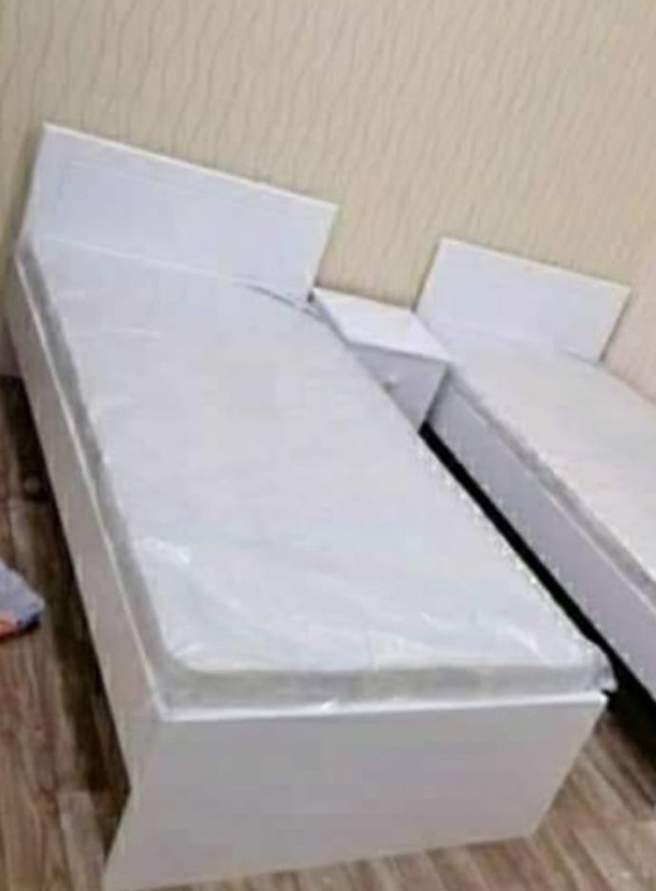 FURNITURE - 13