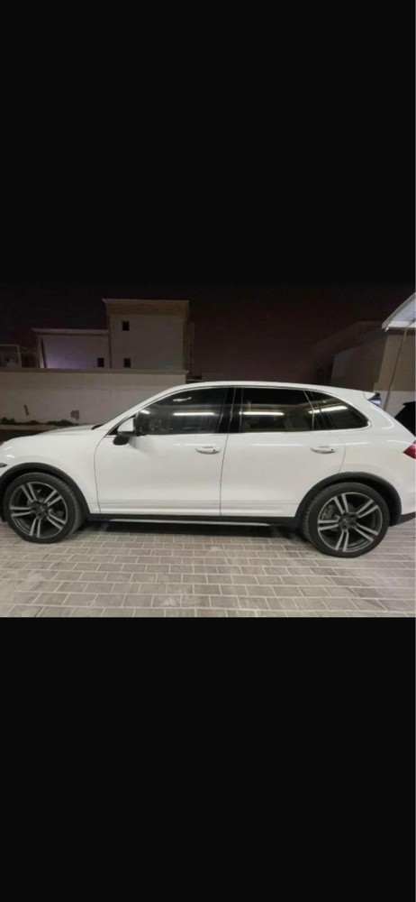porsche cayenne 2012 - 1