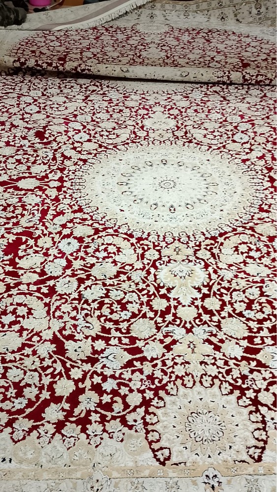 large size Carpet 24 mtre - 1