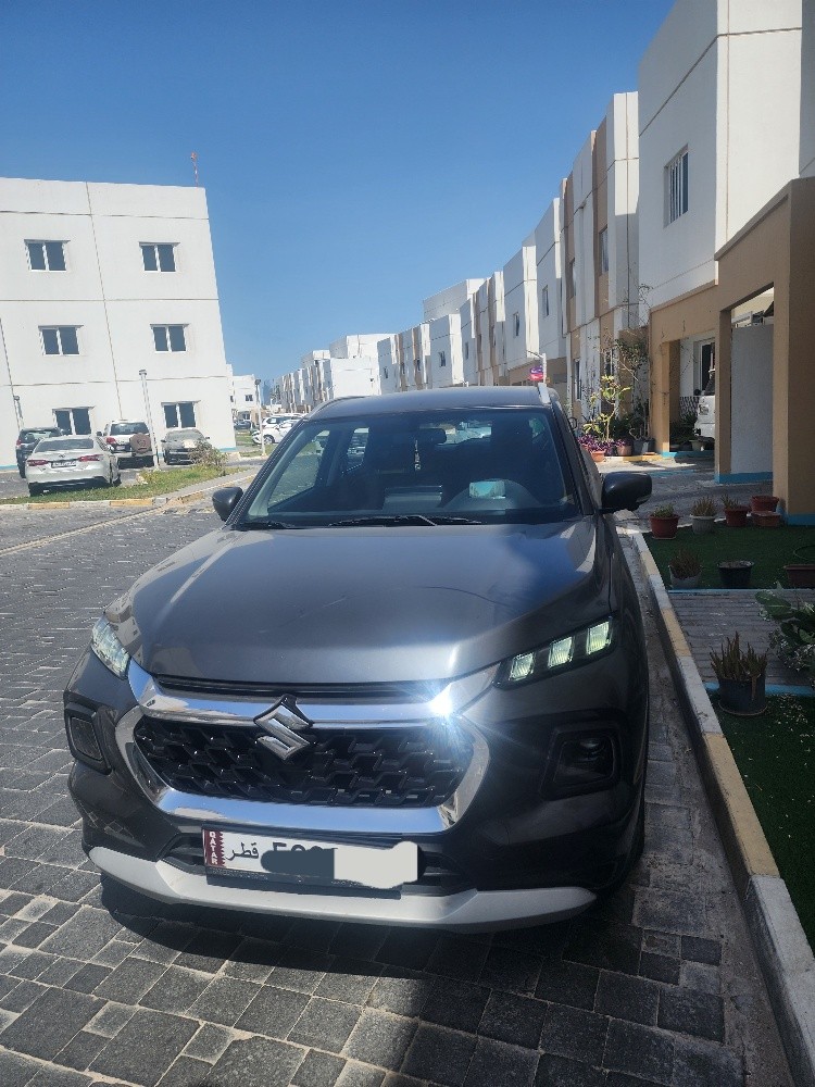 Suzuki grand vitara hybrid 2024 - 2
