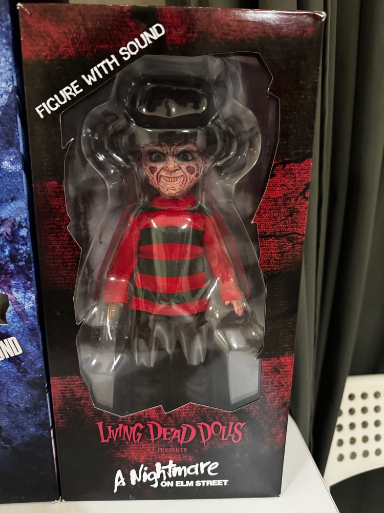 collectors action figures - 2
