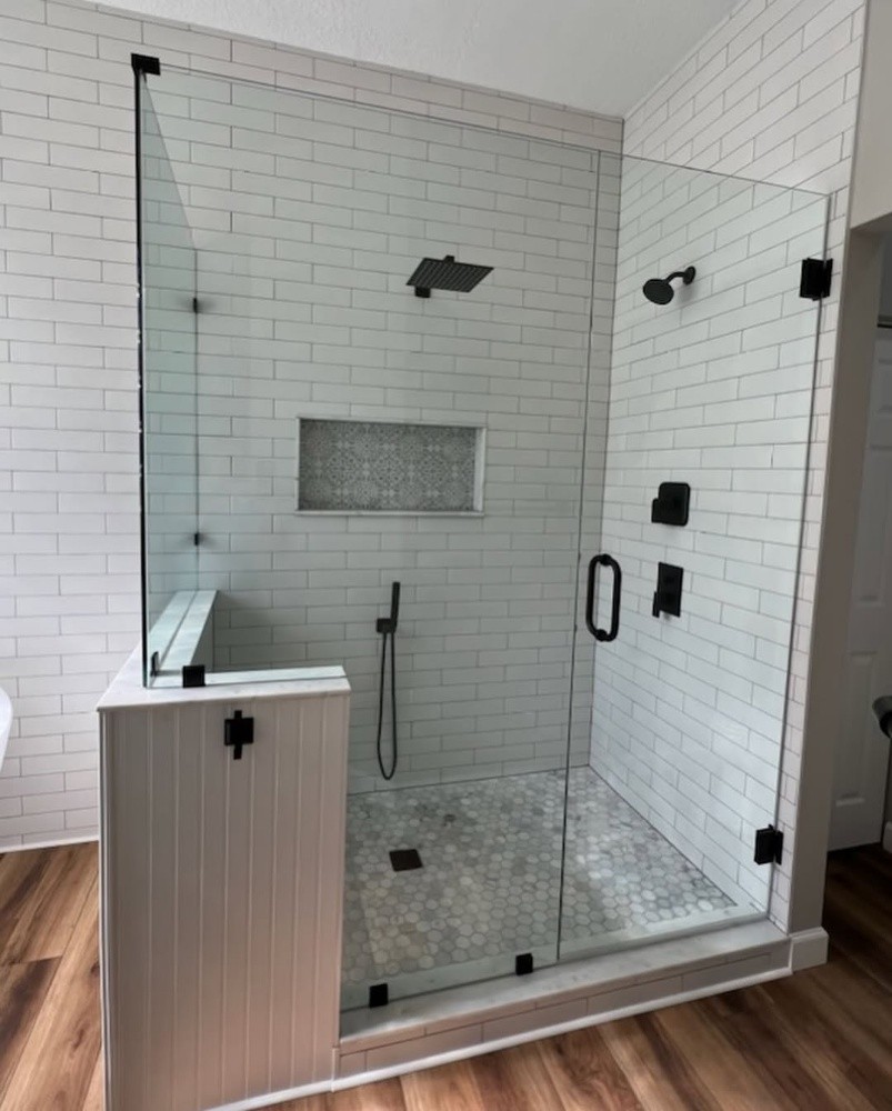 Union glass and mirror solution - 18