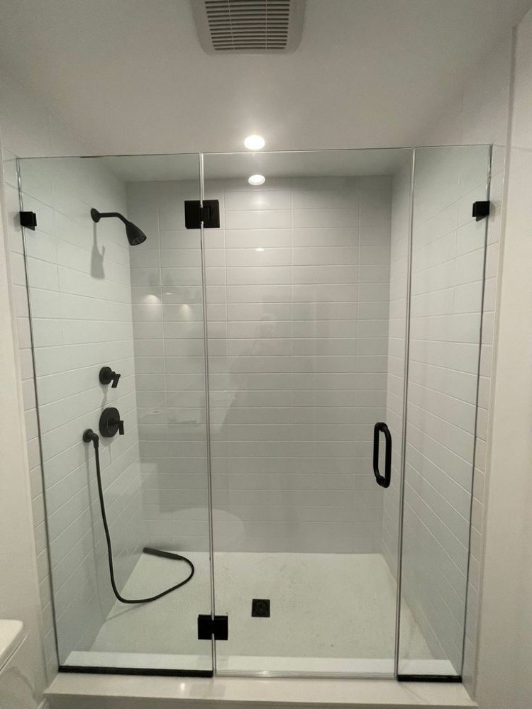 Union glass and mirror solution - 15