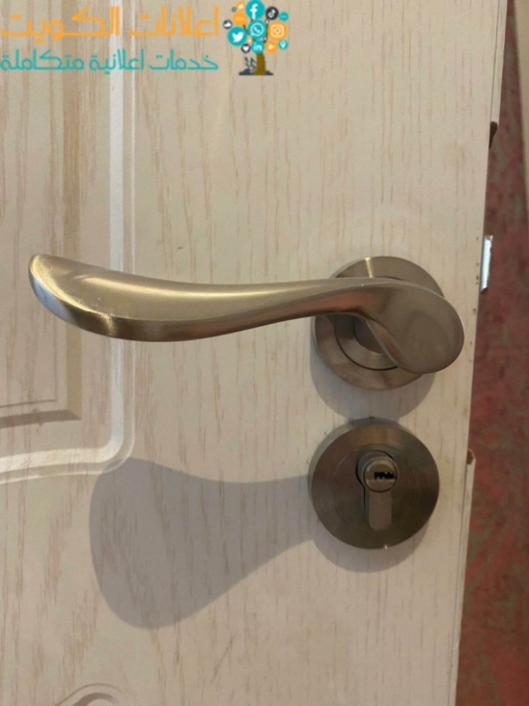 نجار أبواب واقفال - 1