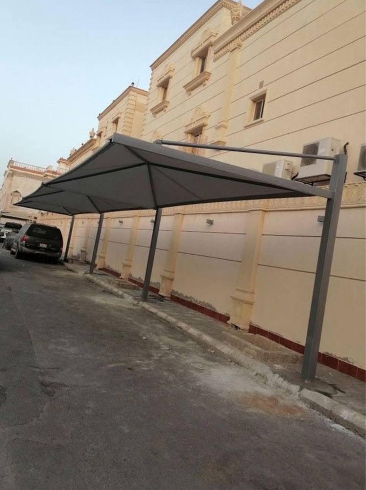 مظلات سيارات وسواتر بلاستيك - 1