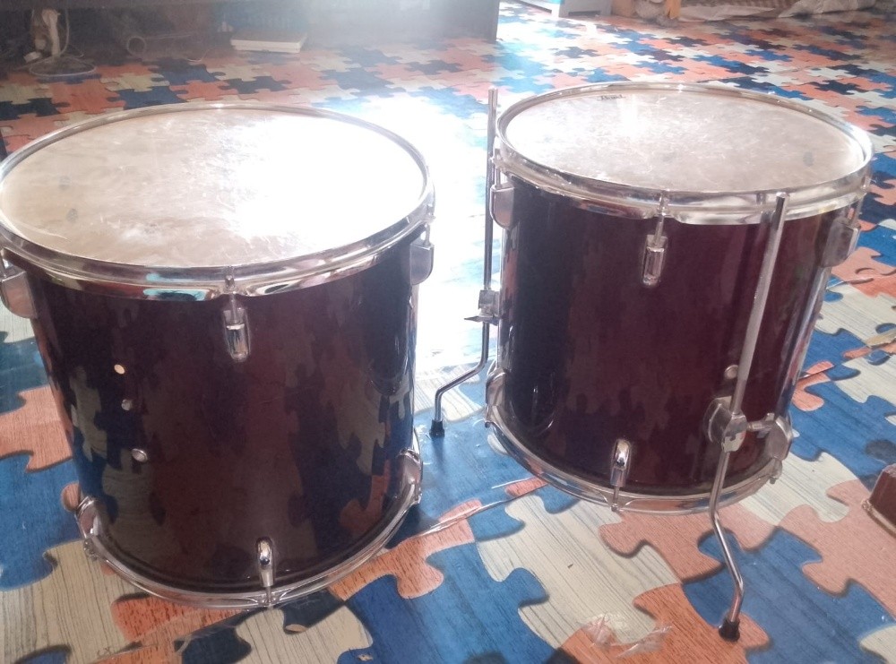 musical instruments for sale - 1