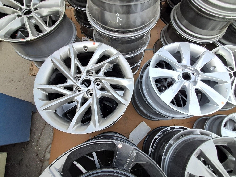 HYUNDAI RIMS - 6