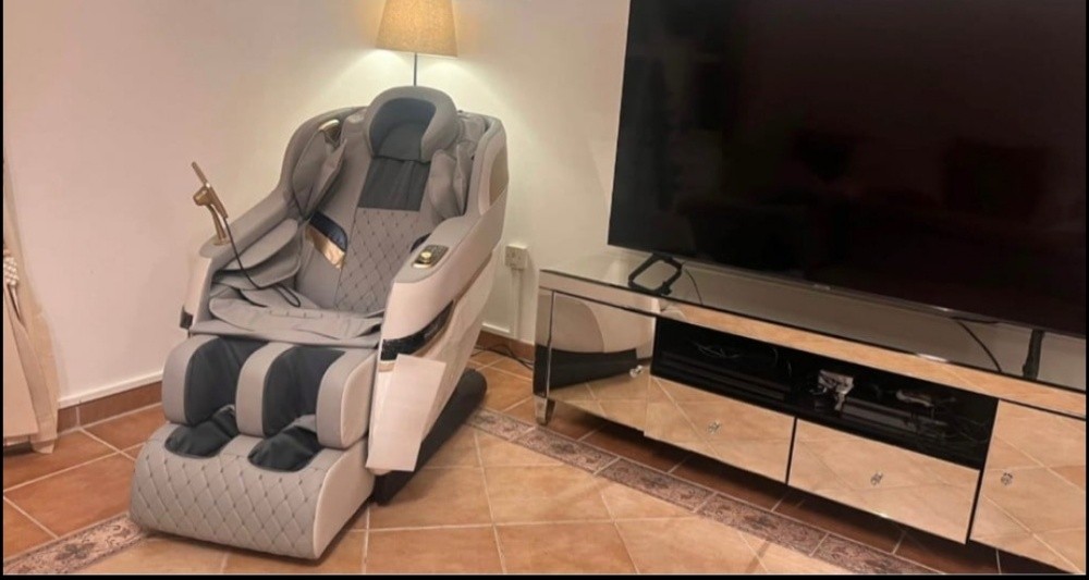 Massage Chair - 1