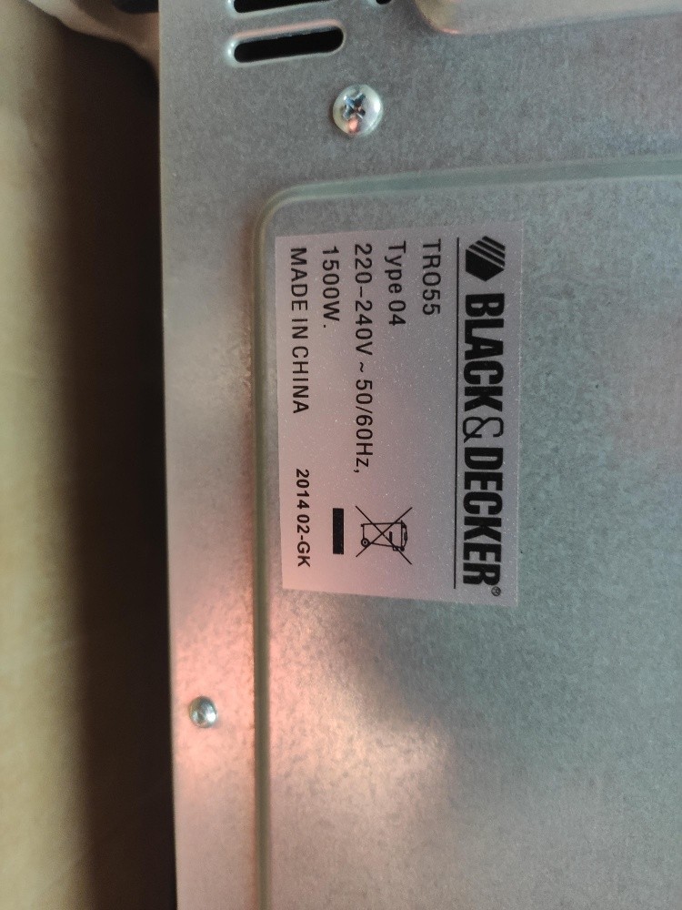 Oven ( Black & Decker) - 4