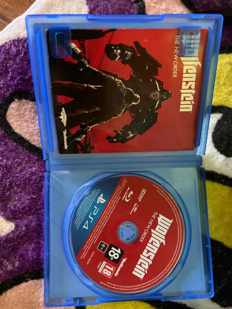 CD PS4 - 1