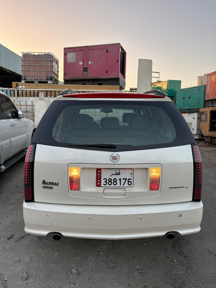 perfect condition CADILLAC SRX4 - 7