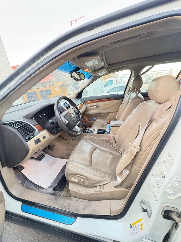 perfect condition CADILLAC SRX4 - 4