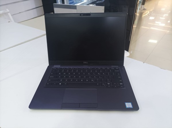 Dell Latitude 5300 - 2