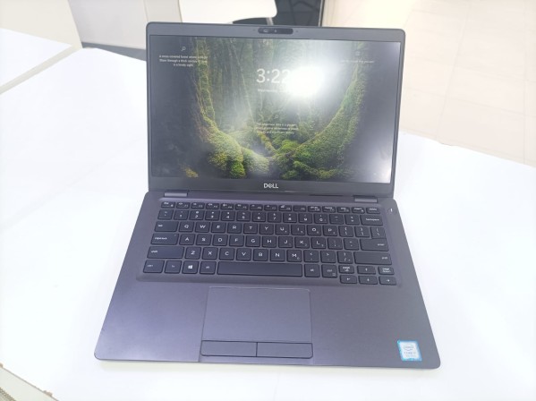 Dell Latitude 5300 - 1