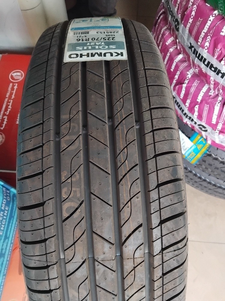 225-70-16 Kumho (Korea) - 2