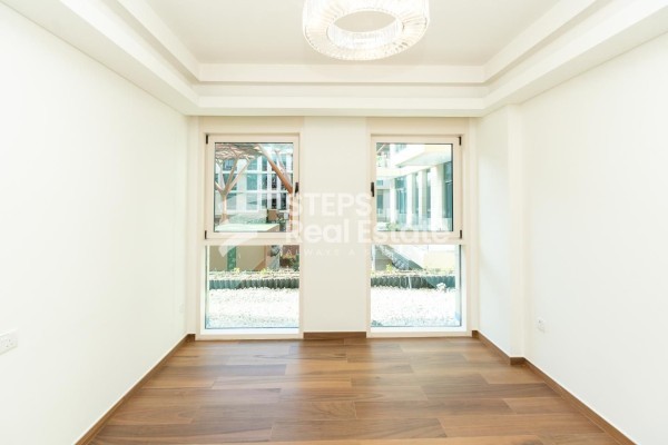 Luxurious 1-Bedroom Apartment - 2