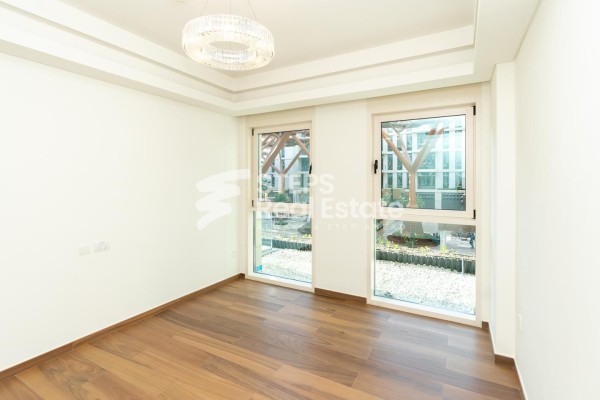 Luxurious 1-Bedroom Apartment - 1