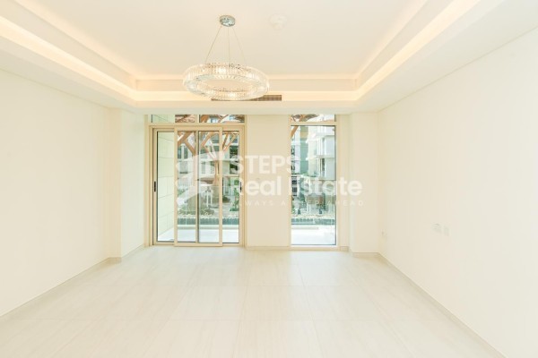 Luxurious 1-Bedroom Apartment - 8