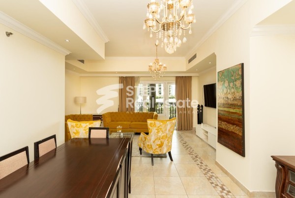 Luxurious Apartment with Balcony - 6