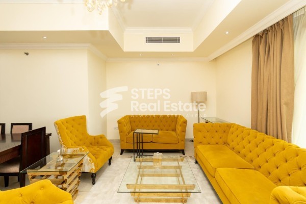Luxurious Apartment with Balcony - 10