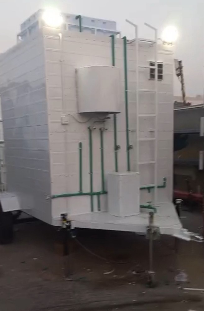Caravan, kitchen &toilet for sale - 1