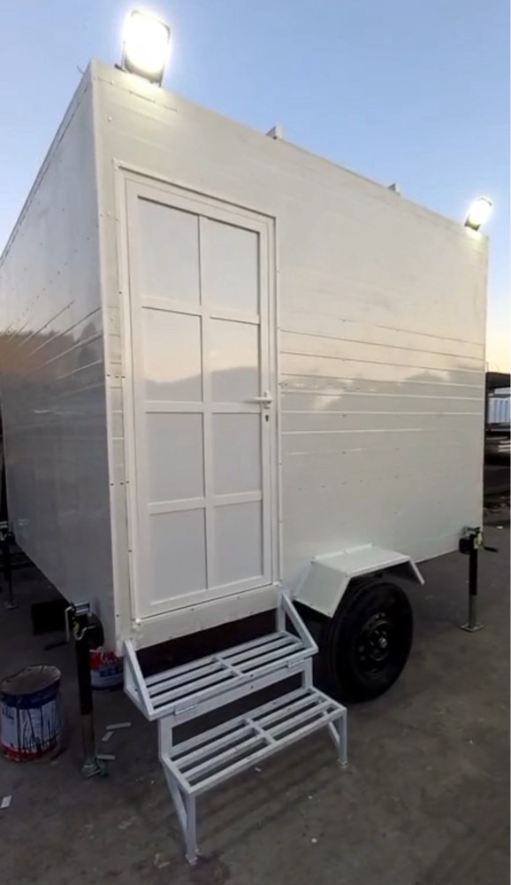 Caravan, kitchen &toilet for sale - 2