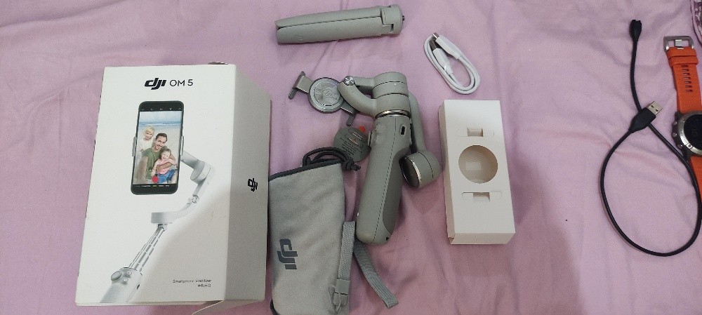 dji - 1
