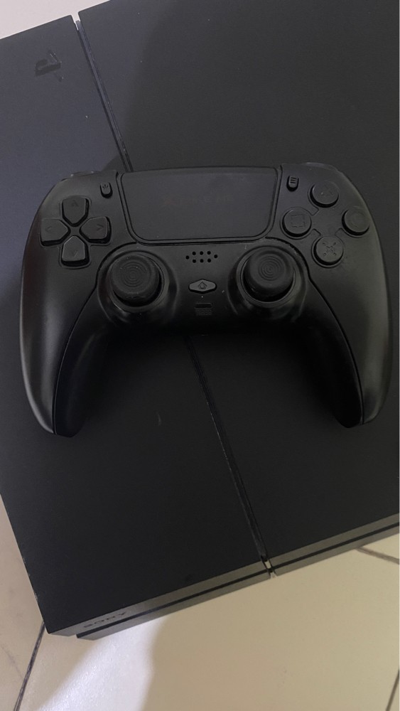 ps4 pro and pro controller  - 2