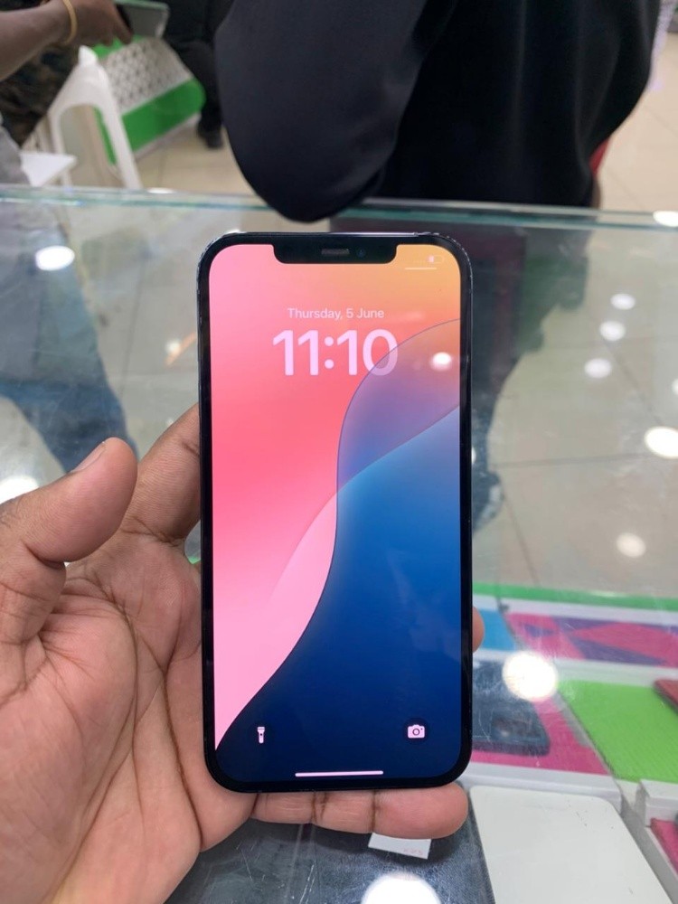 iPhone 12 pro max - 3
