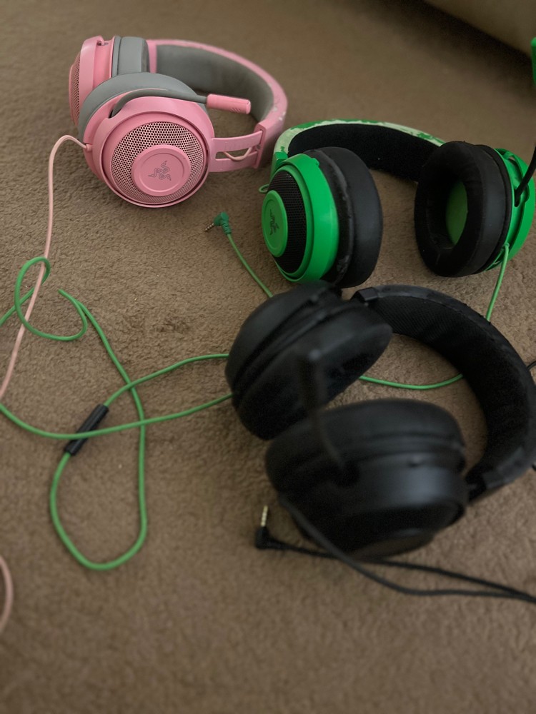 3 razer headphones  - 1