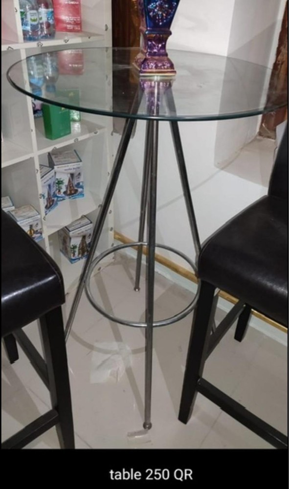 table glass round and metal stand - 1