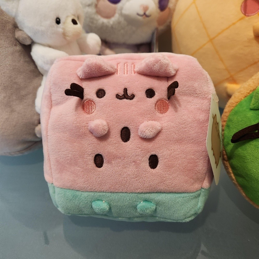 Gund/pusheen Plush toy collection - 3