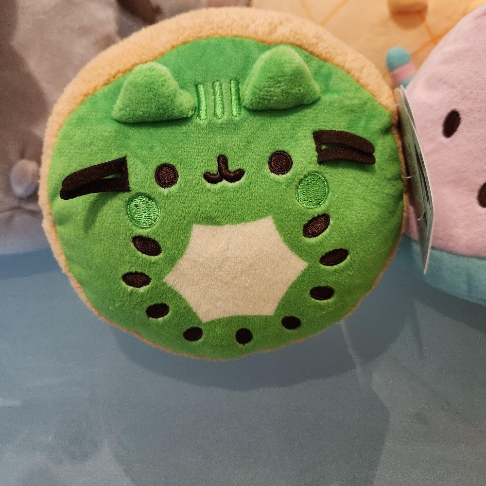 Gund/pusheen Plush toy collection - 2