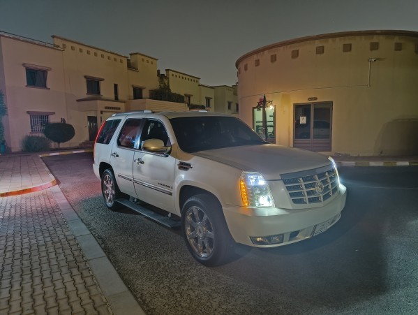 Cadillac escalade - 7