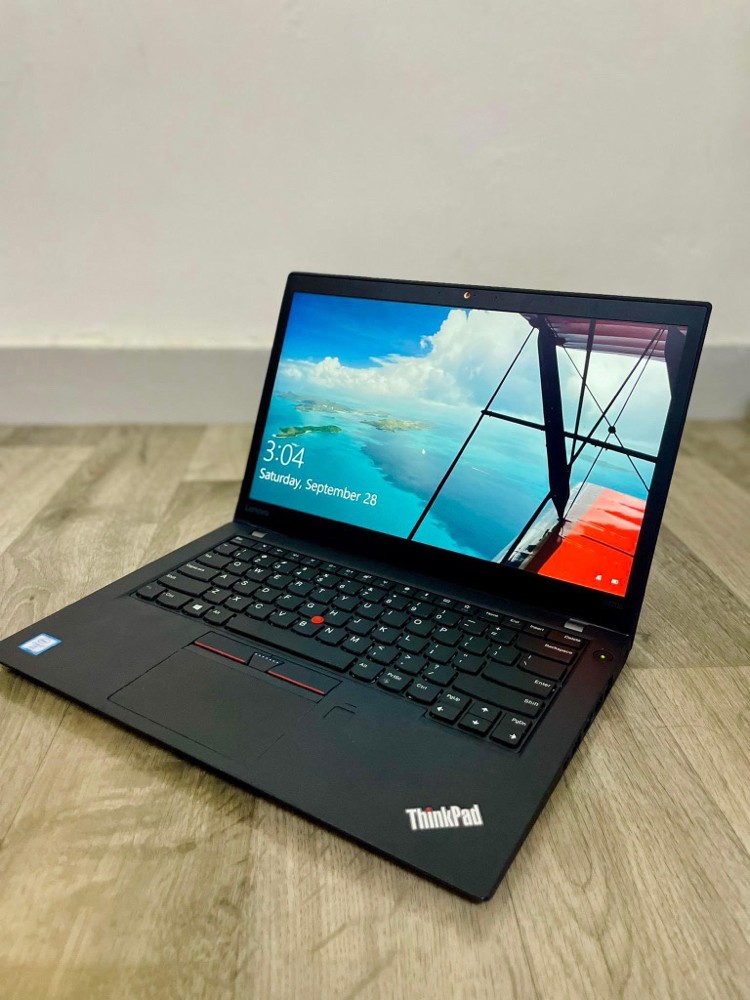 HP DELL LENOVO i7 i5 256SSD A+ - 9