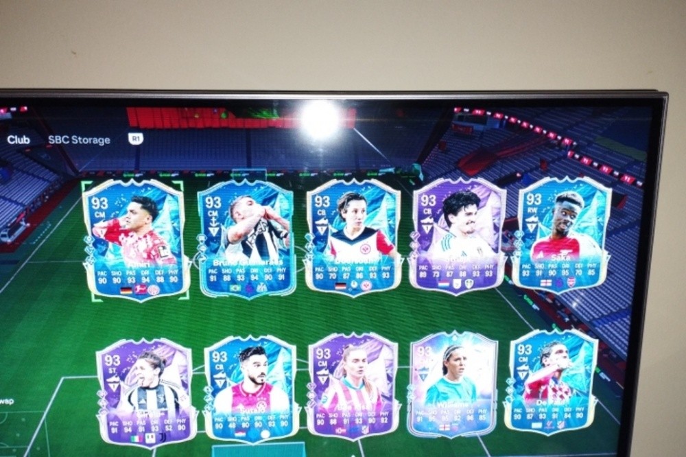 70687071 fc25 account - 7