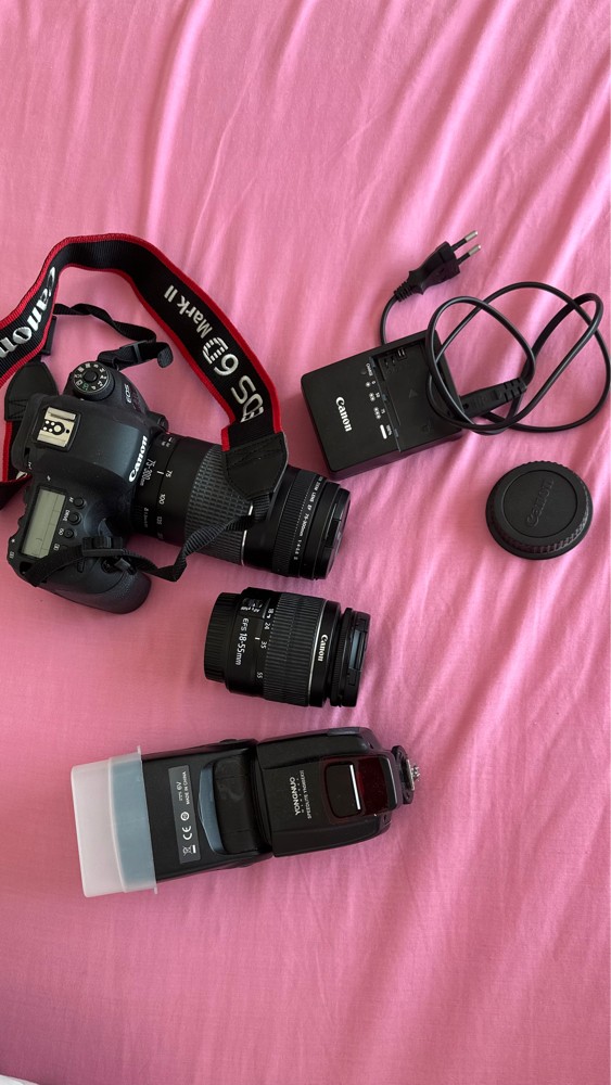 Camera 6D Mark2  - 1
