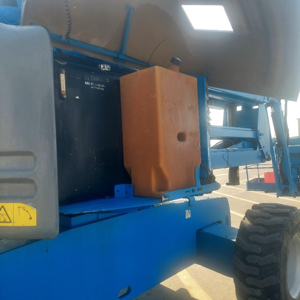 Manlift for sale 2007-20 meters - 12