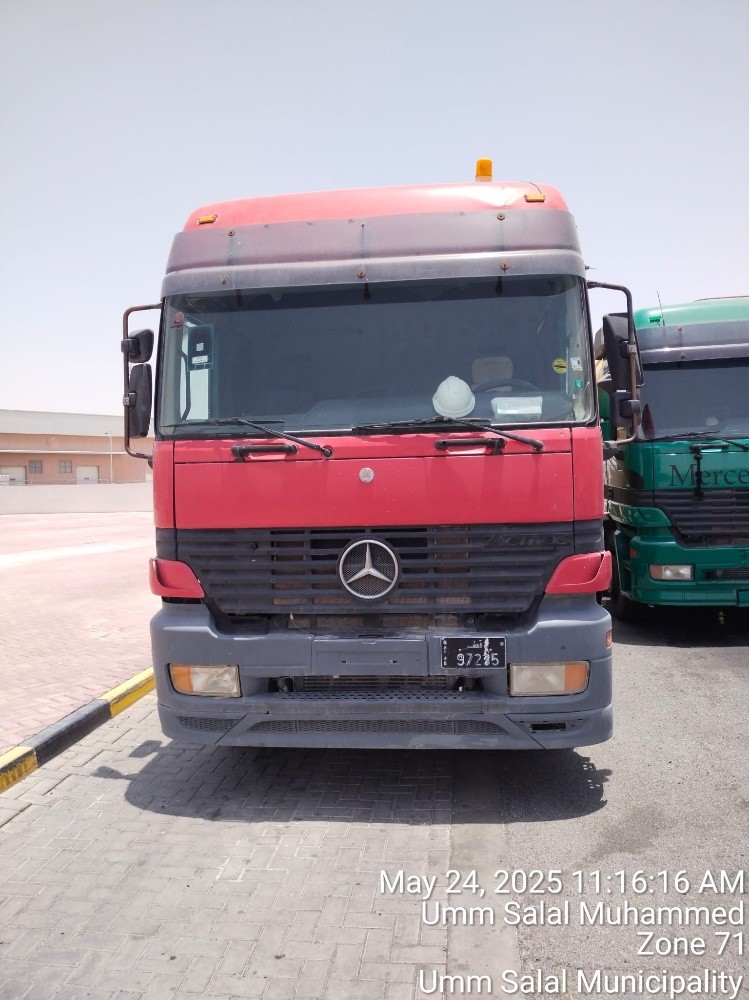 sewage tanker and sweet water tan - 4