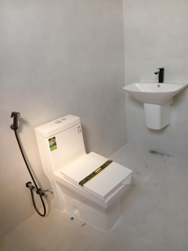 Plumbing & tiles design - 1