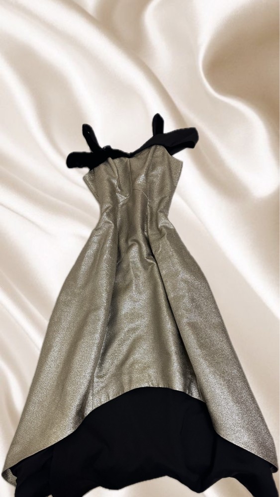 beautiful dress - 1