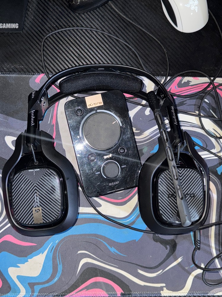 Astro a40 with mixer  - 1