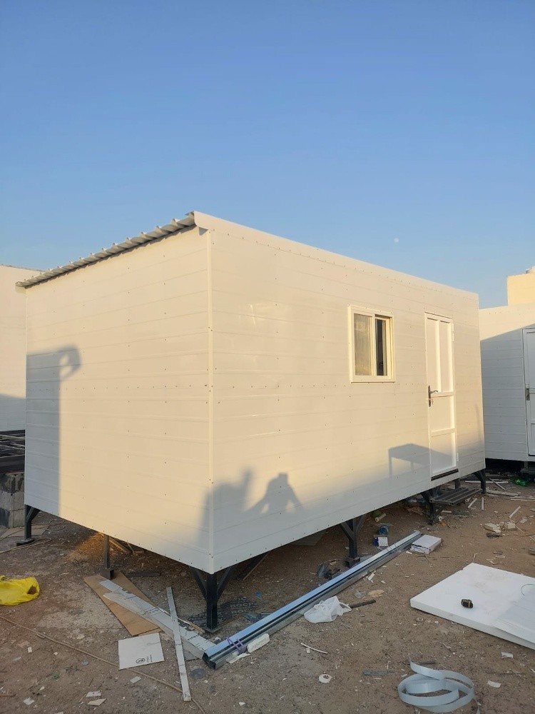 noe. cabins. 55577810 - 3
